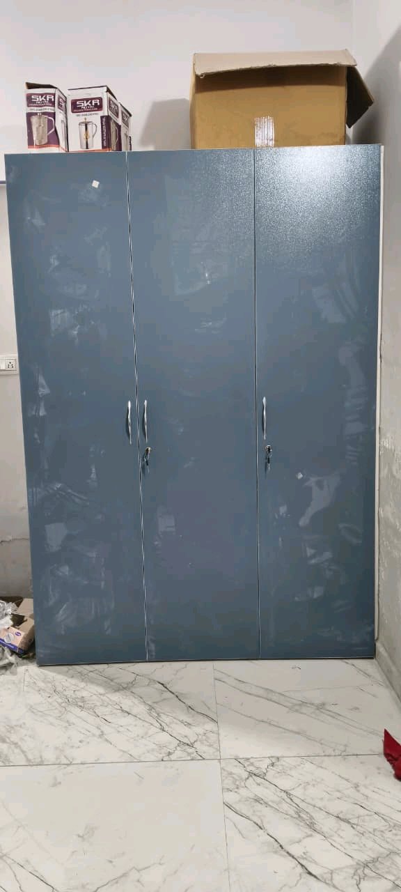 Vishwakarma Alluminium And Glass - pvc  opnible waldrap Design Portfolio Work in India