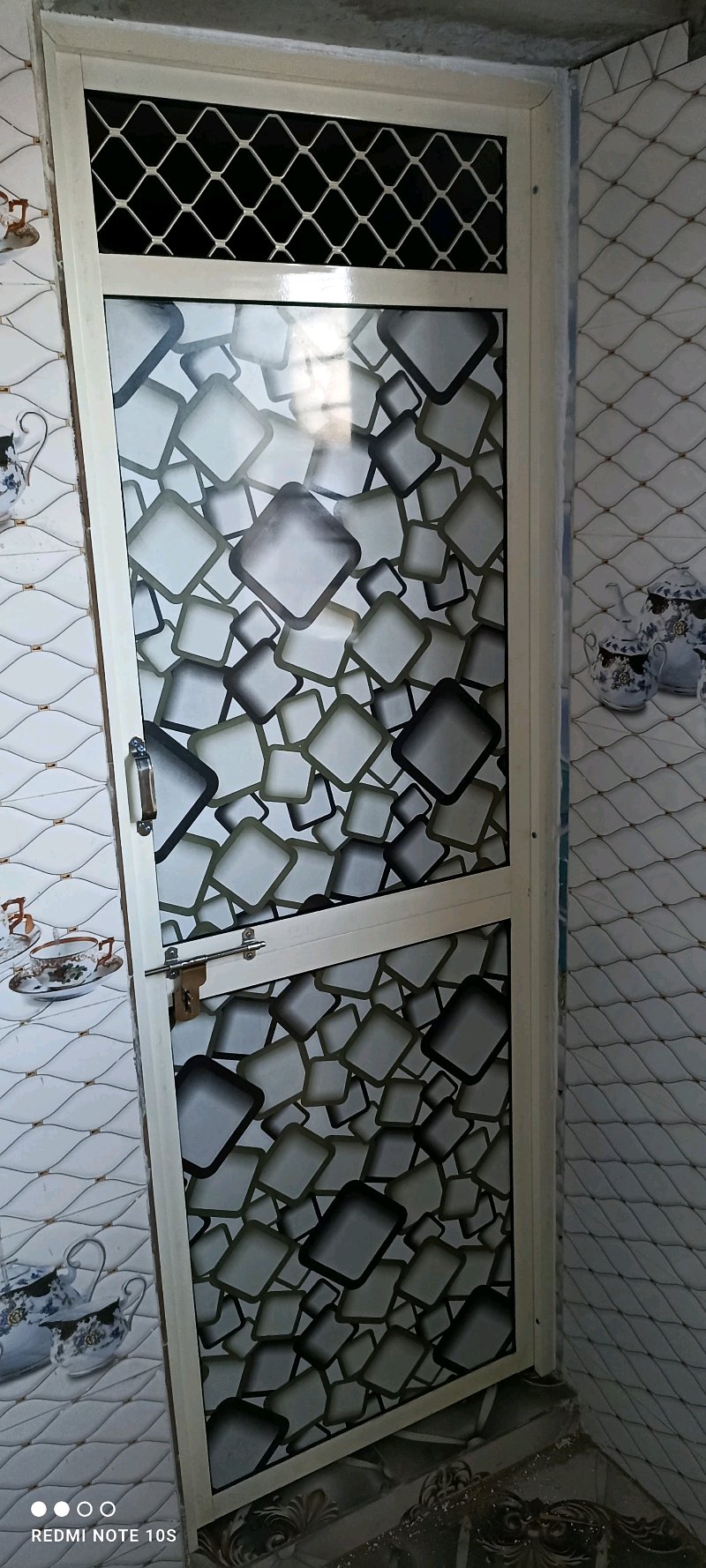 Vishwakarma Alluminium And Glass - Alluminium door Design Portfolio Work in India