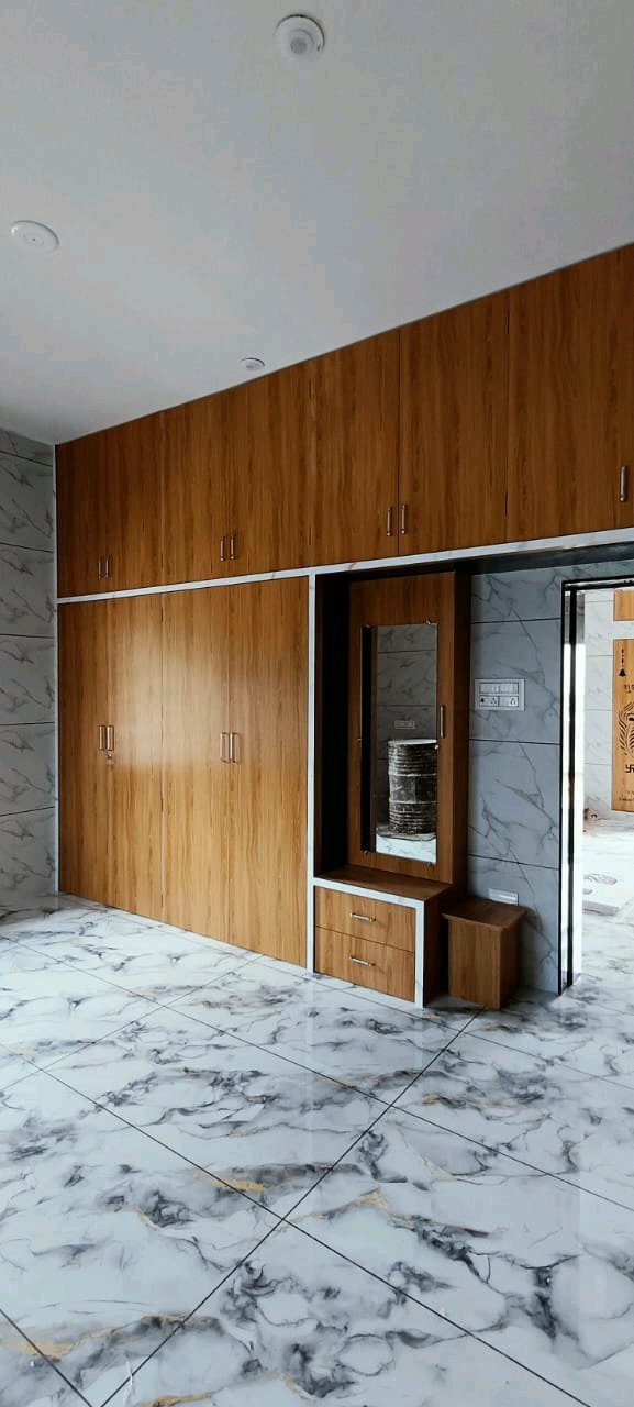 ROOM CUPBOARD PHOTOS