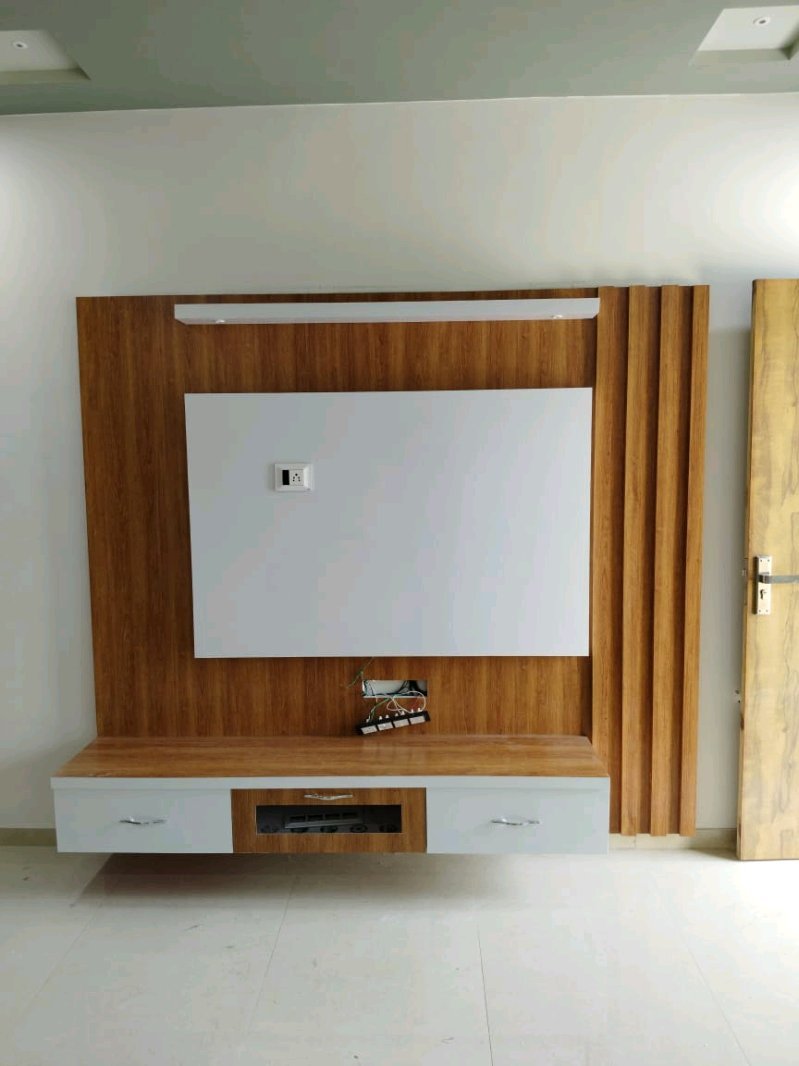 TV UNIT