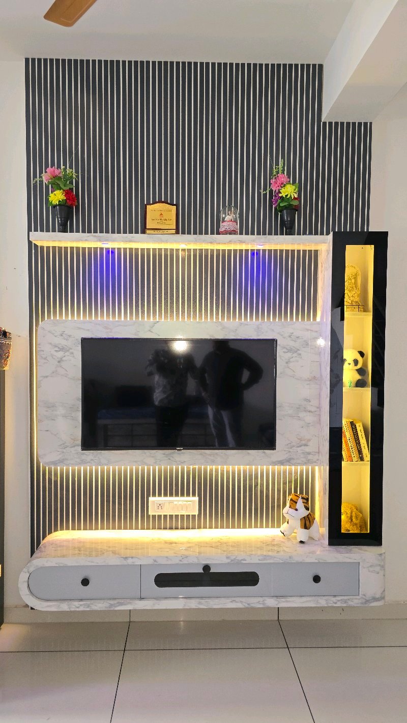 TV UNIT PHOTOS