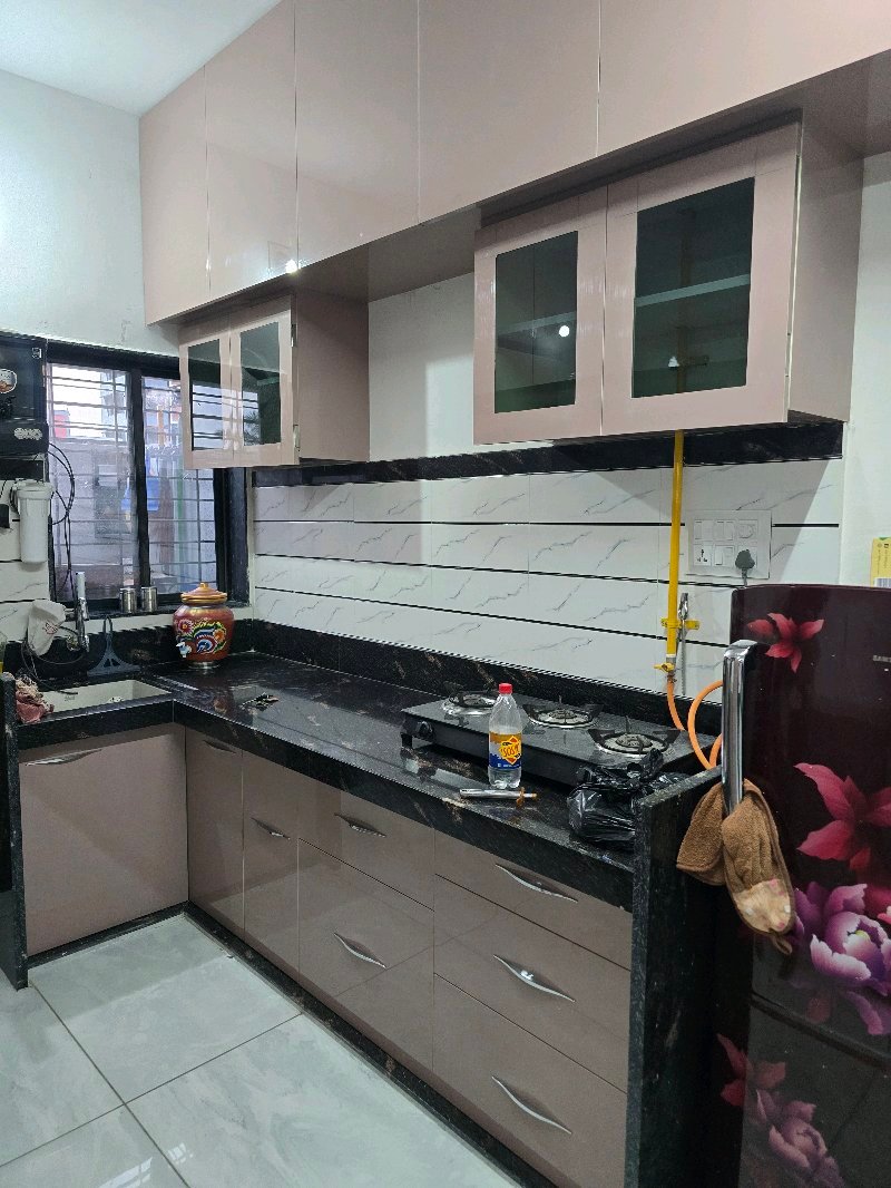 kitchen (pvc+pvc high glossy laminet)