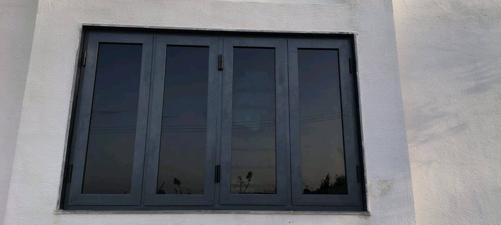 WINDOWS